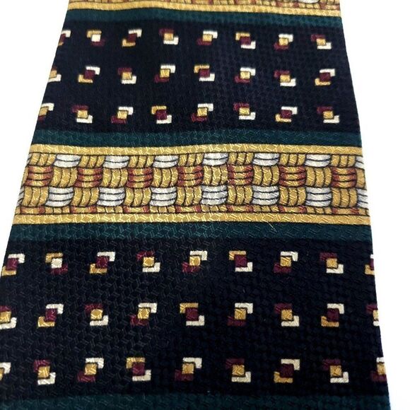 Surrey Green‎ Black Abstract Wide Silk Tie - Picture 2 of 6